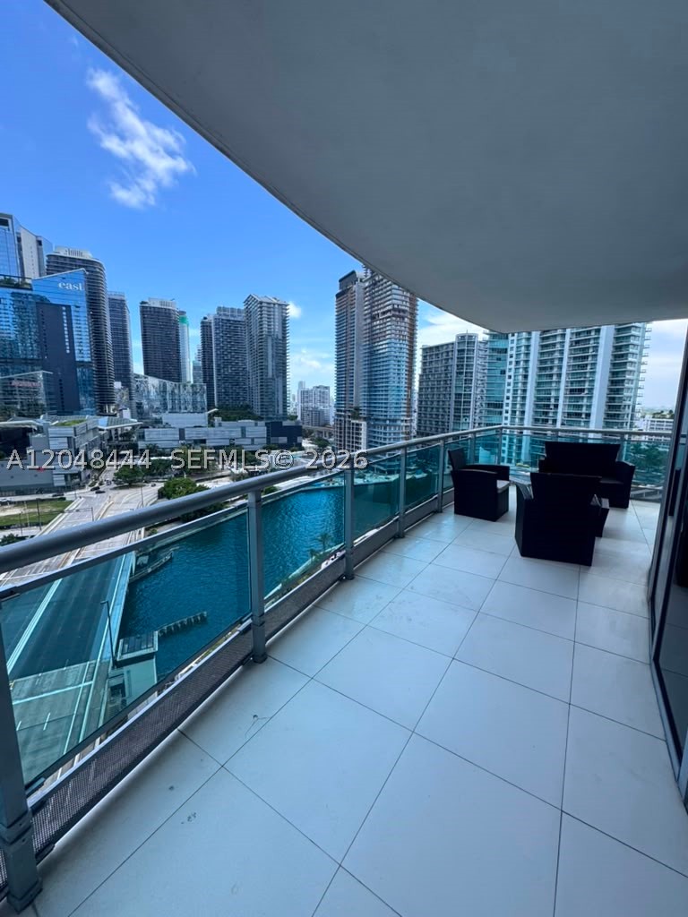 350 S Miami Ave #1902, Miami FL 33130