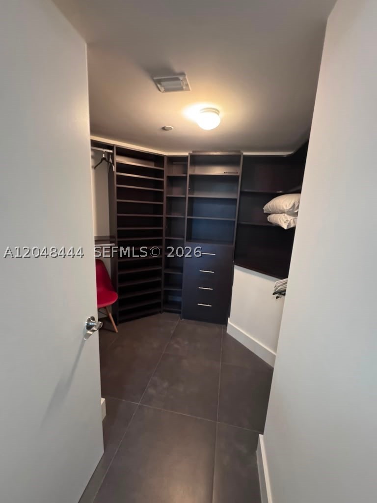 350 S Miami Ave #1902, Miami FL 33130