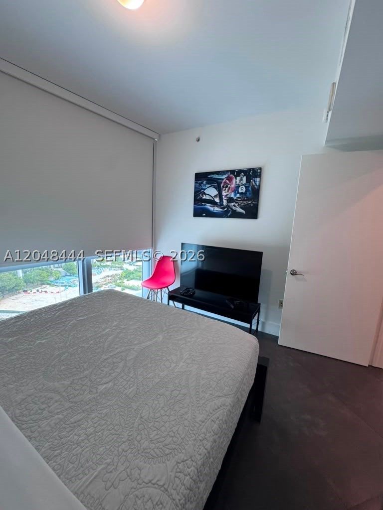 350 S Miami Ave #1902, Miami FL 33130