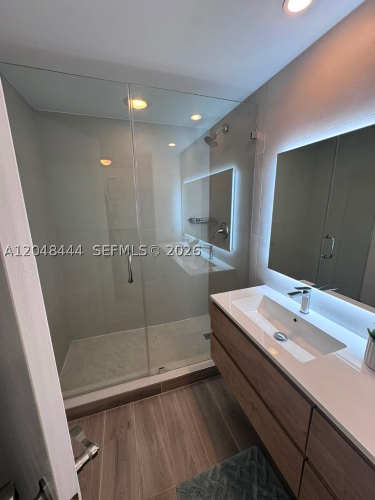 350 S Miami Ave #1902, Miami FL 33130