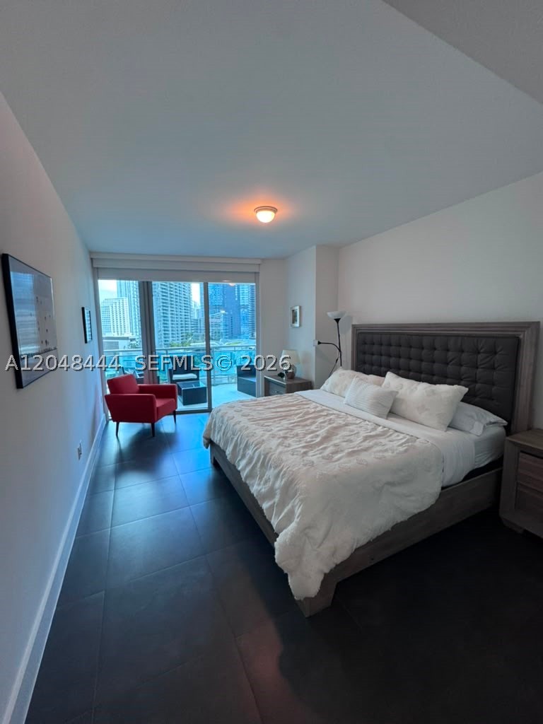 350 S Miami Ave #1902, Miami FL 33130