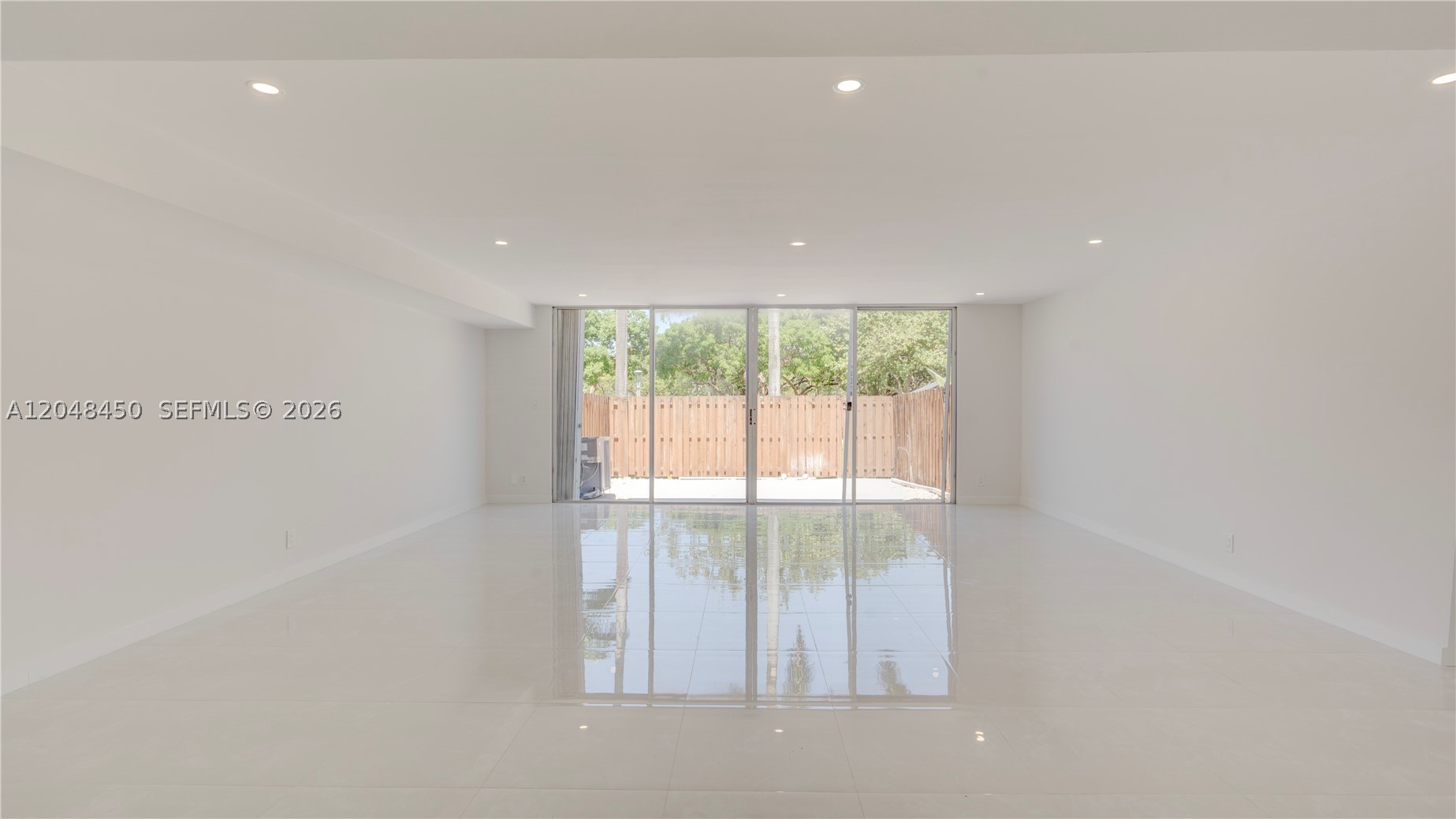 933 NE 24th Ave #169, Hallandale Beach FL 33009
