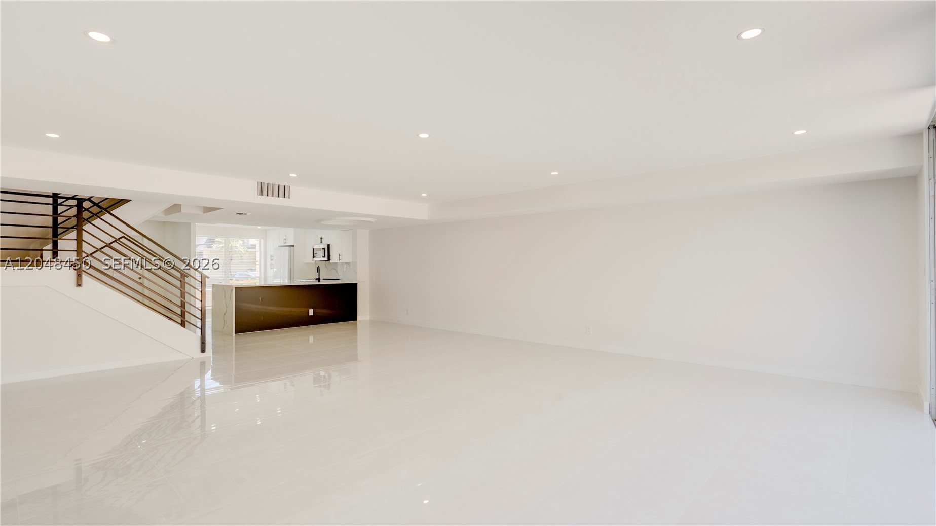 933 NE 24th Ave #169, Hallandale Beach FL 33009