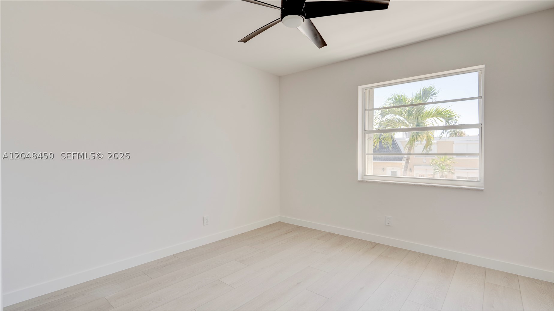 933 NE 24th Ave #169, Hallandale Beach FL 33009