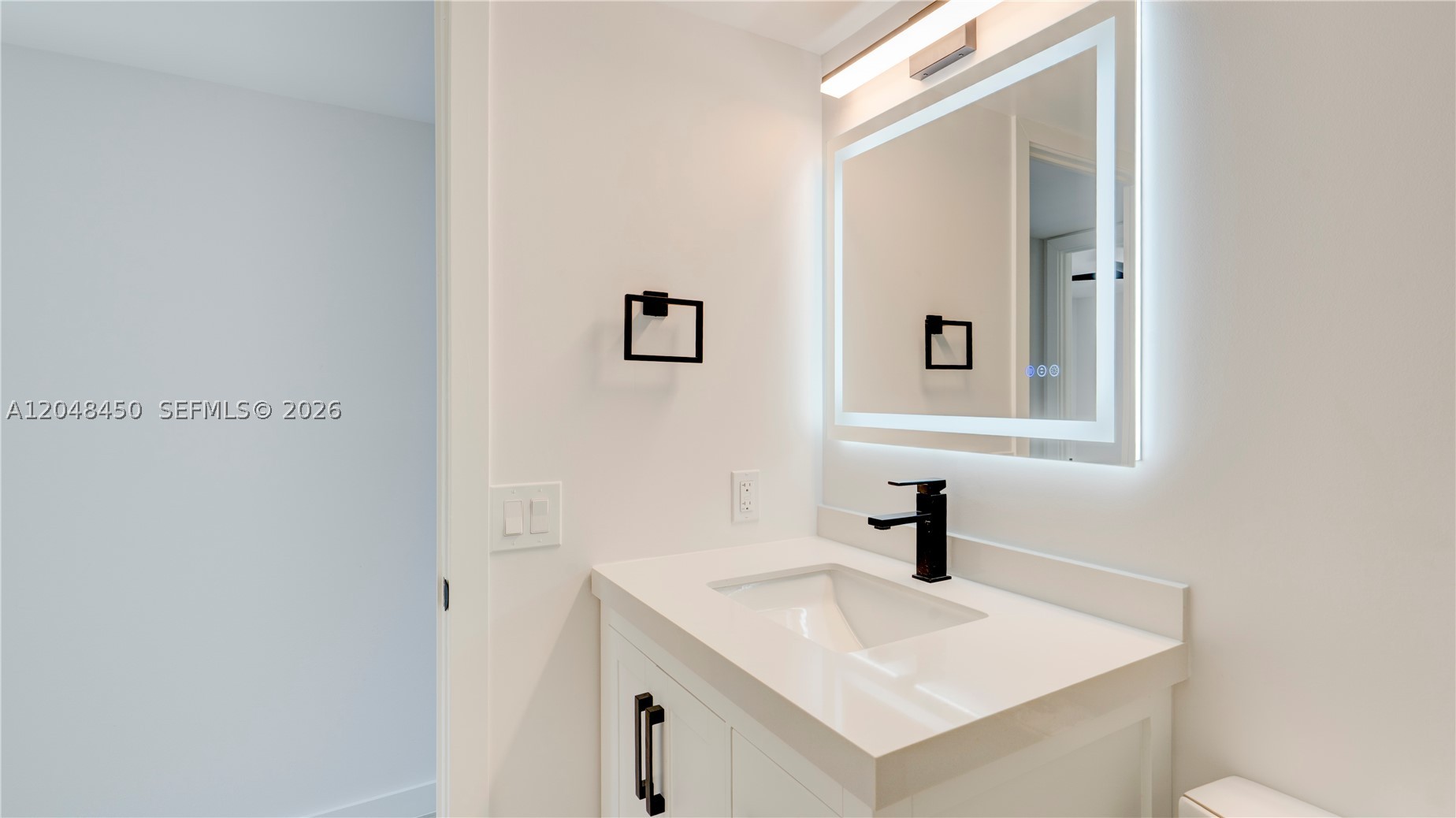 933 NE 24th Ave #169, Hallandale Beach FL 33009