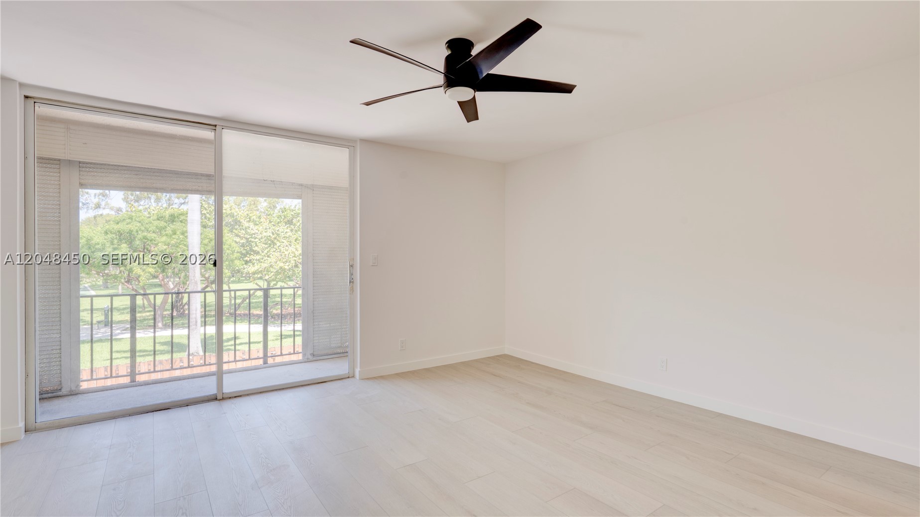 933 NE 24th Ave #169, Hallandale Beach FL 33009