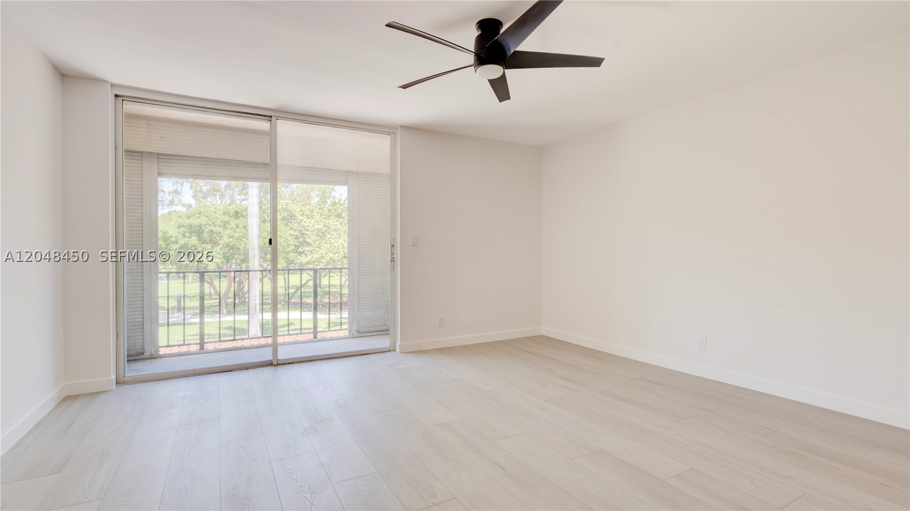 933 NE 24th Ave #169, Hallandale Beach FL 33009