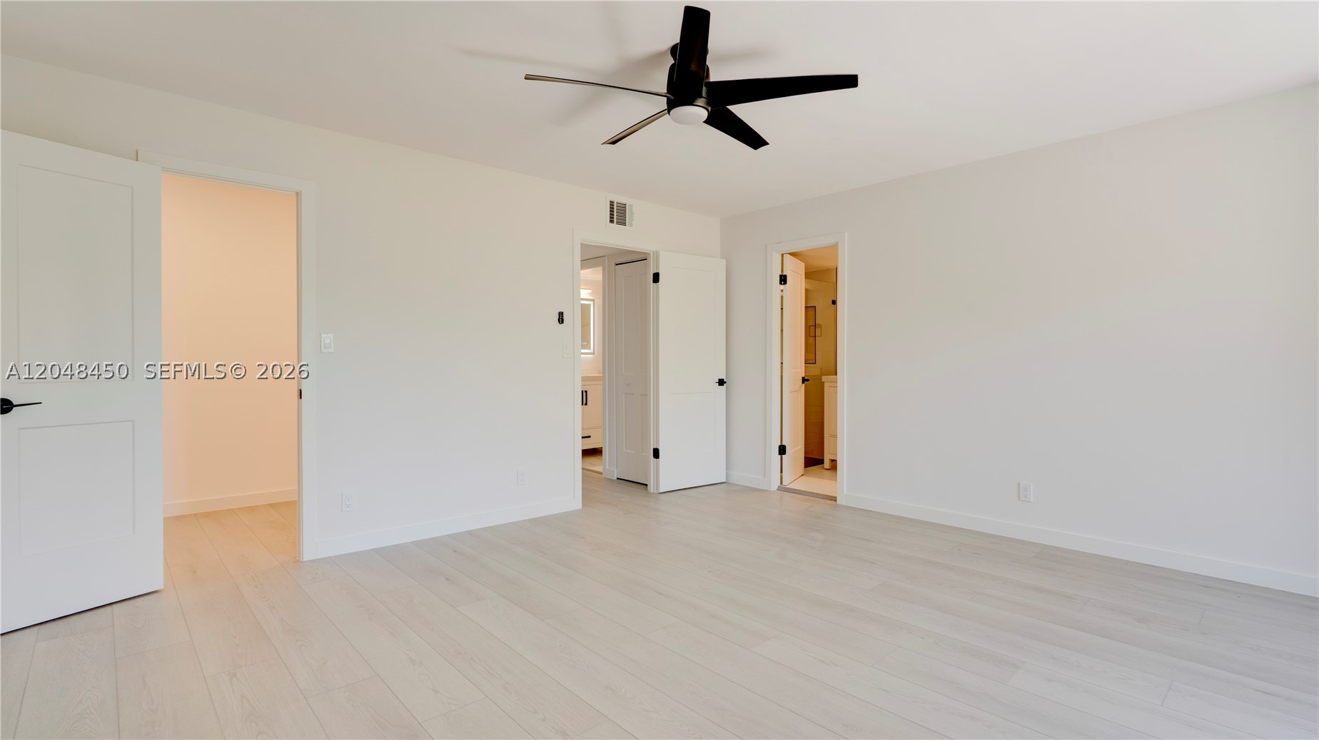 933 NE 24th Ave #169, Hallandale Beach FL 33009