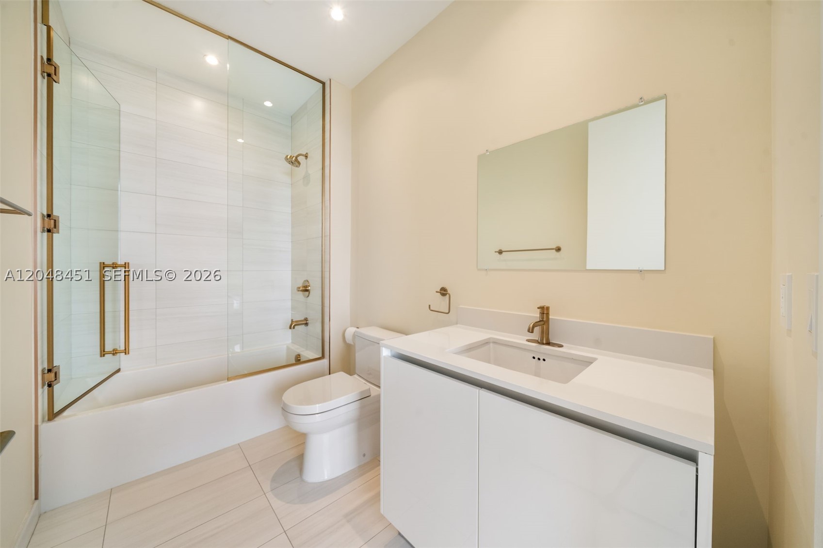 2655 S Bayshore Dr #1906, Coconut Grove FL 33133