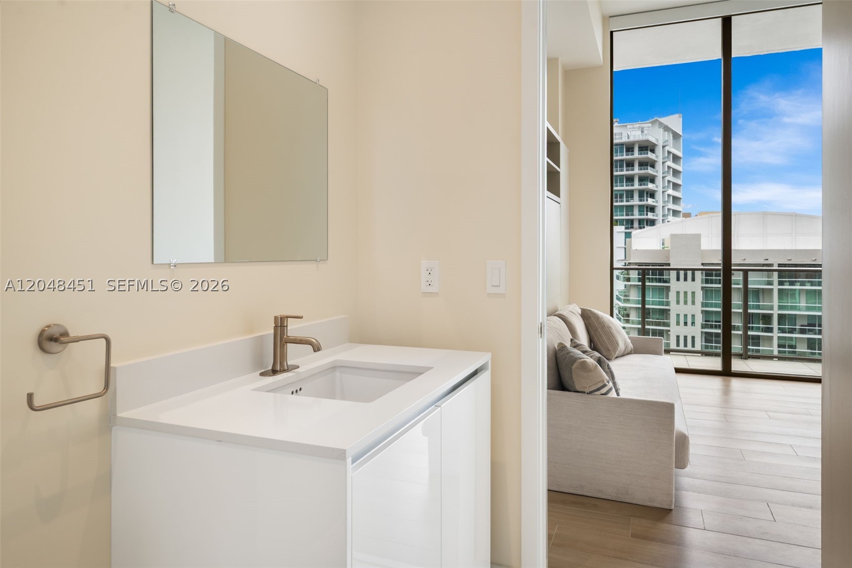 2655 S Bayshore Dr #1906, Coconut Grove FL 33133