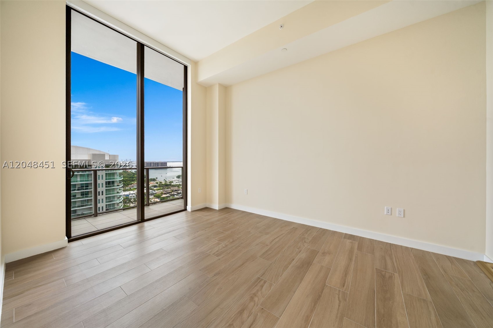 2655 S Bayshore Dr #1906, Coconut Grove FL 33133