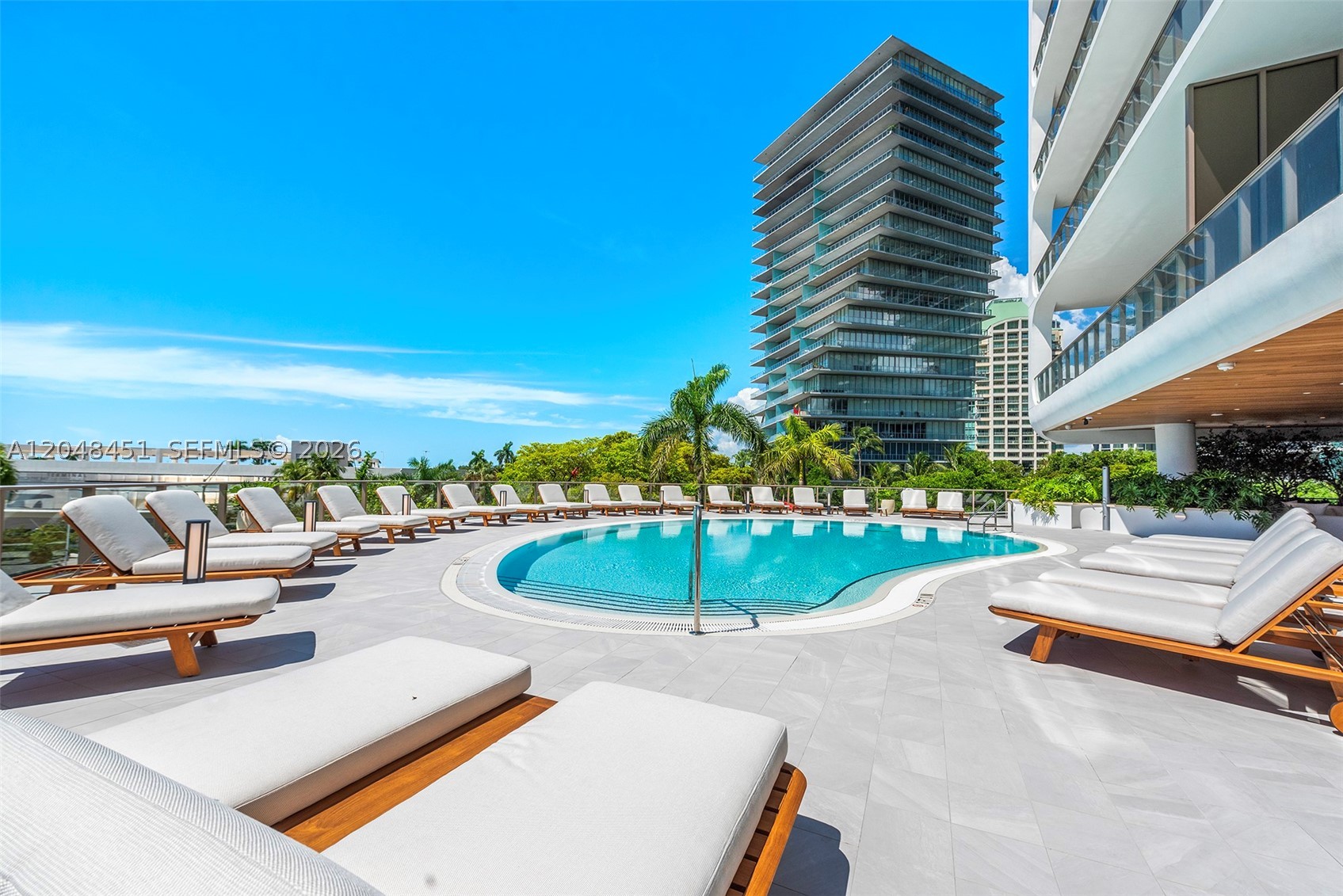 2655 S Bayshore Dr #1906, Coconut Grove FL 33133