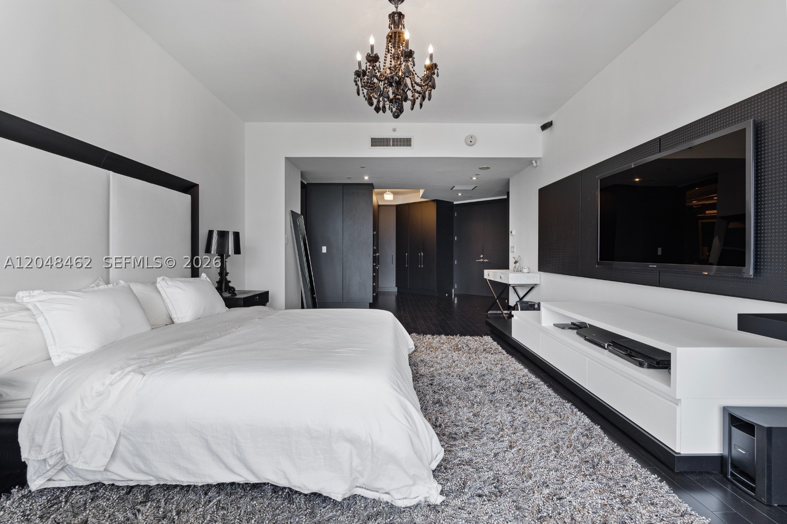 1425 Brickell Ave #42E, Miami FL 33131