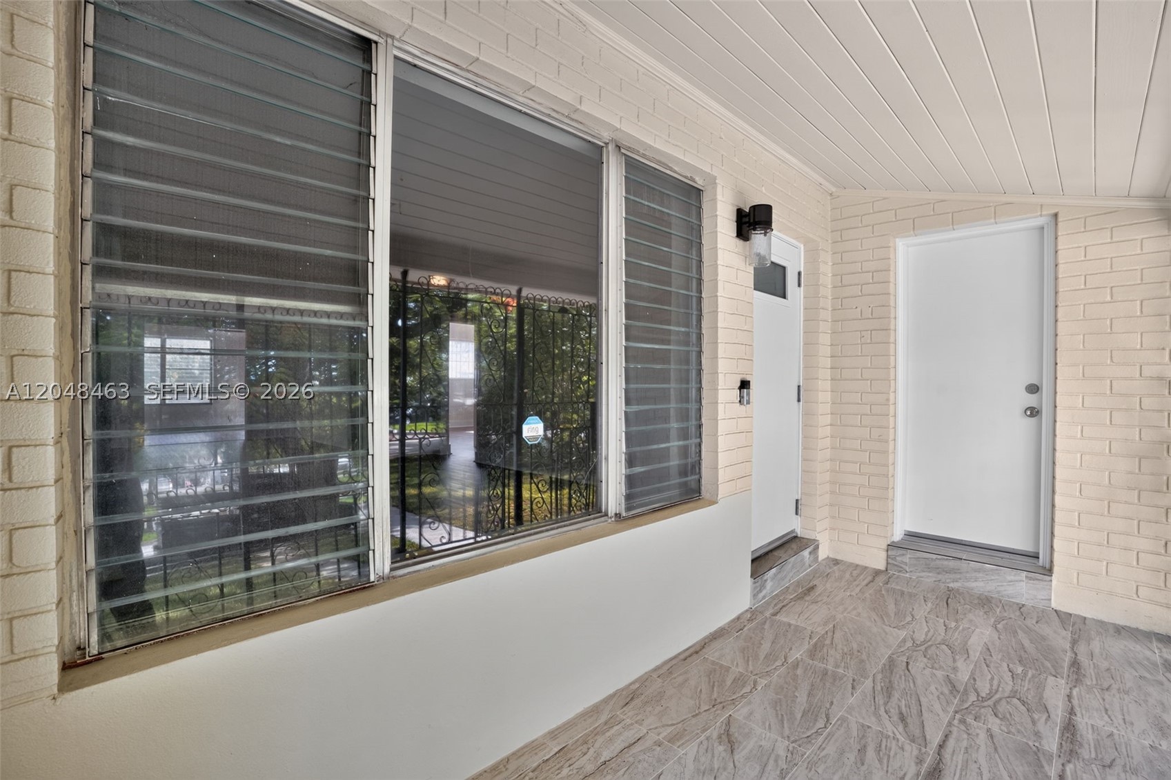 2323 NW 1st St, Miami FL 33125