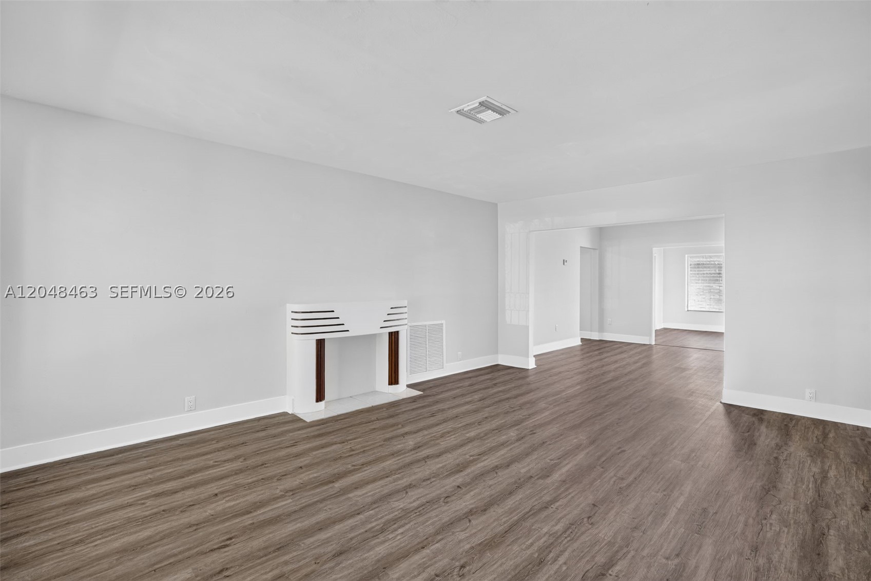2323 NW 1st St, Miami FL 33125