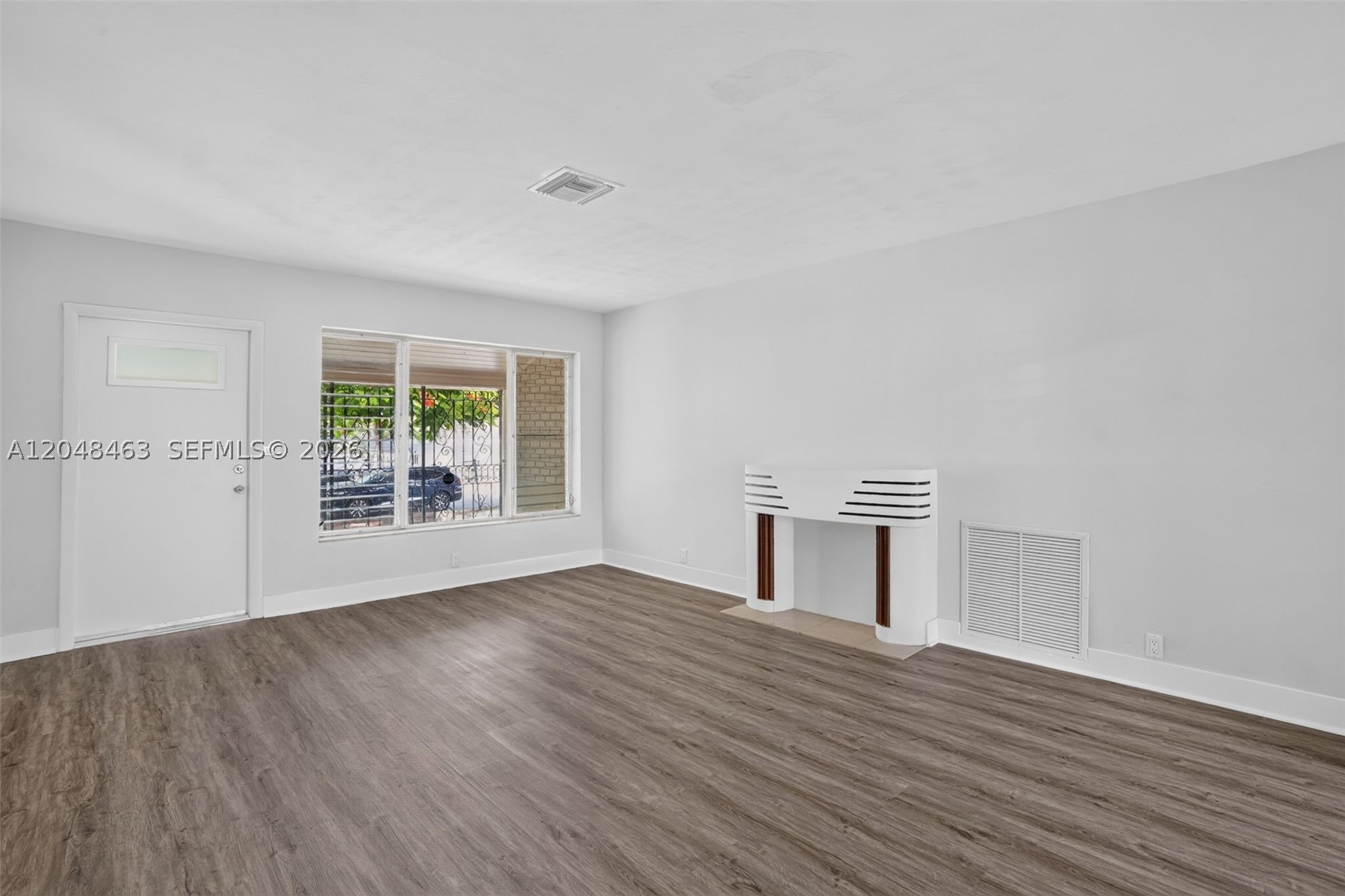 2323 NW 1st St, Miami FL 33125