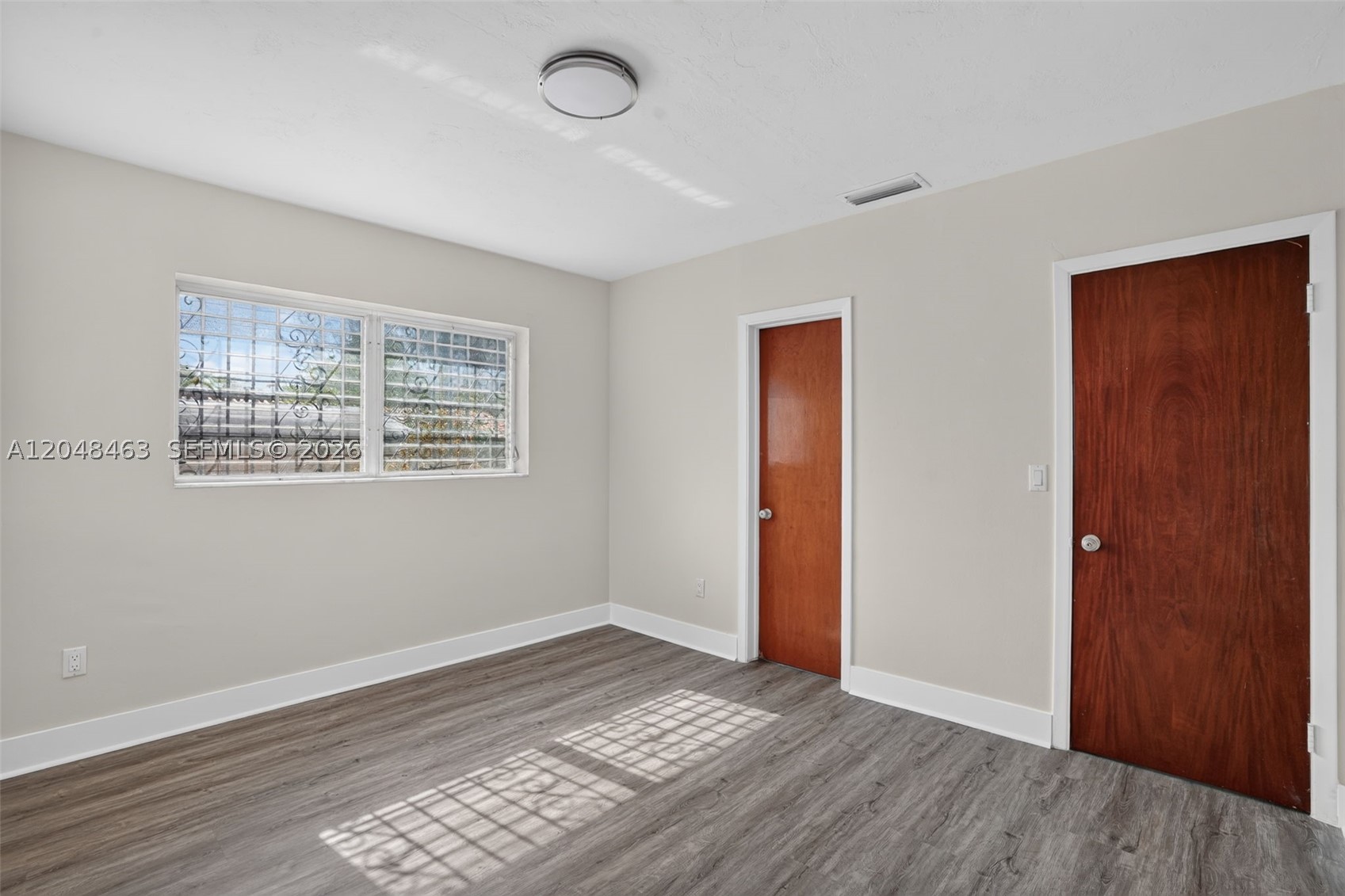 2323 NW 1st St, Miami FL 33125