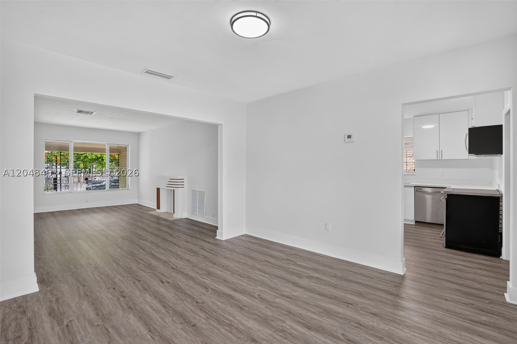 2323 NW 1st St, Miami FL 33125