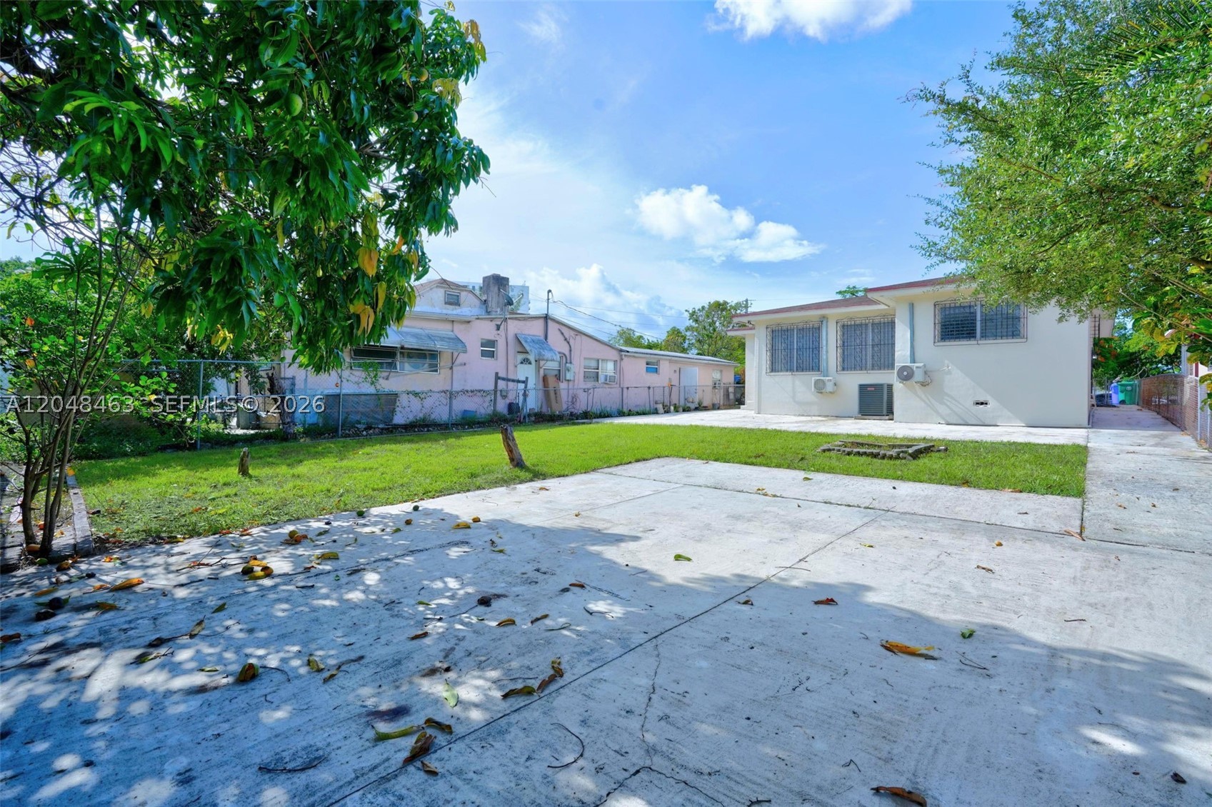 2323 NW 1st St, Miami FL 33125