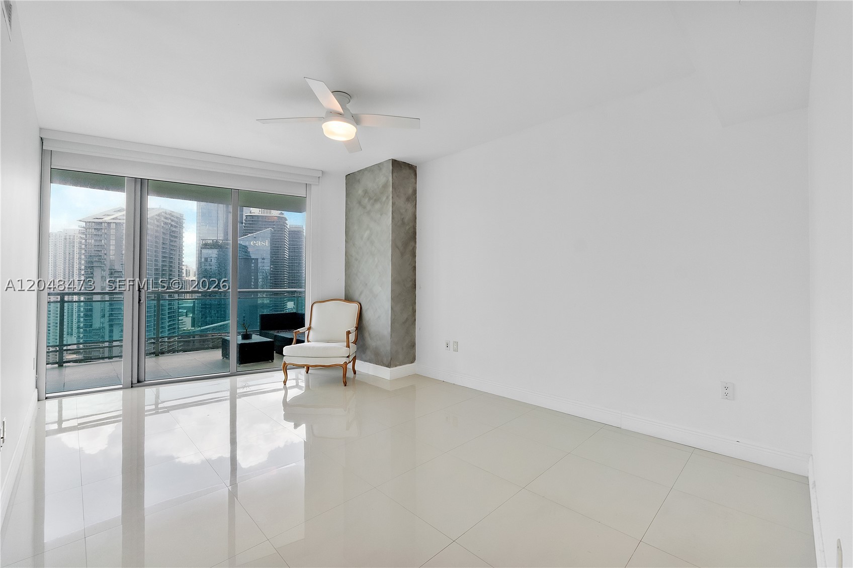 350 S Miami Ave #3702, Miami FL 33130