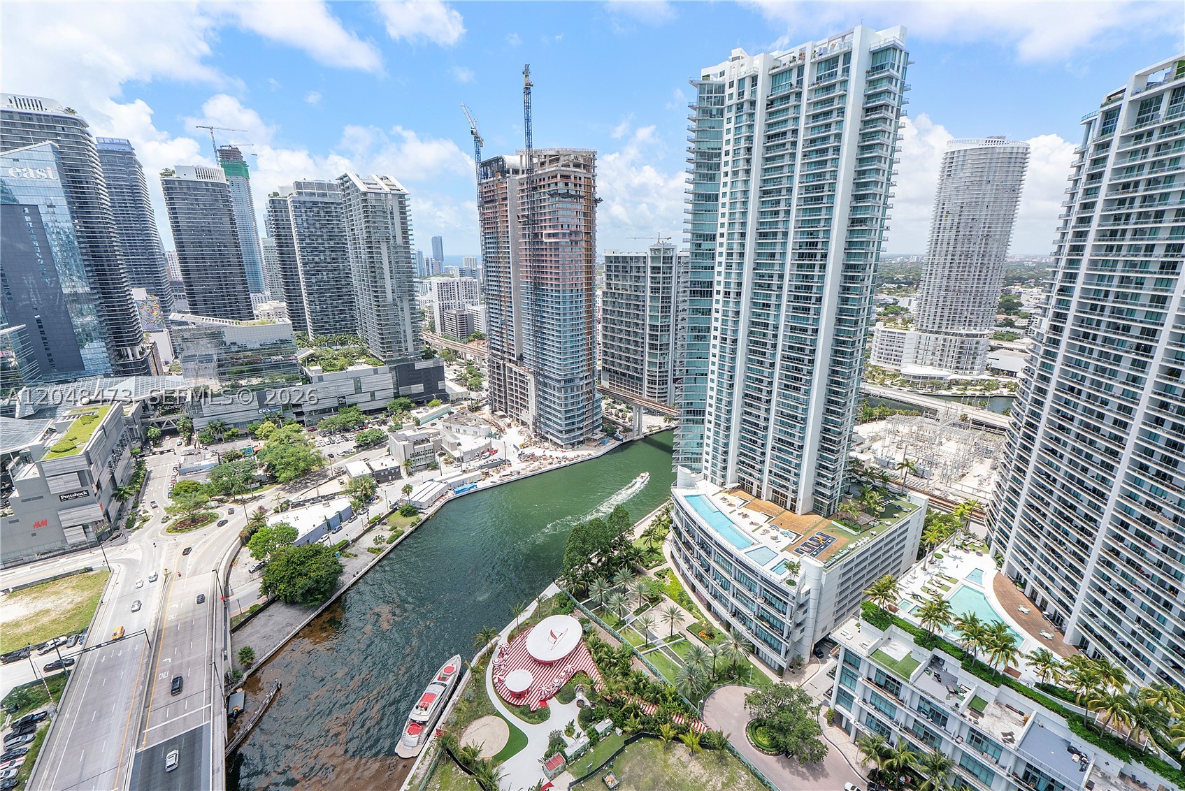 350 S Miami Ave #3702, Miami FL 33130