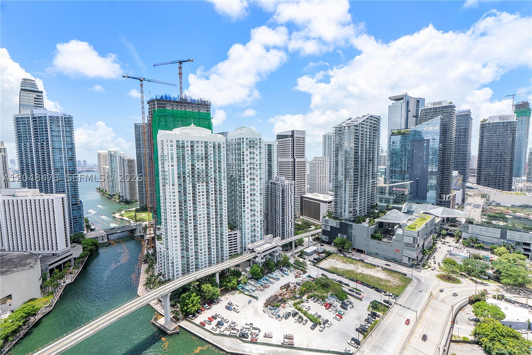 350 S Miami Ave #3702, Miami FL 33130