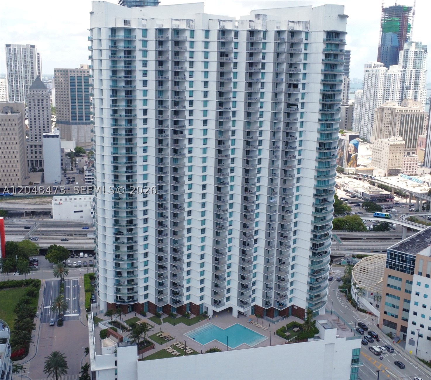 350 S Miami Ave #3702, Miami FL 33130