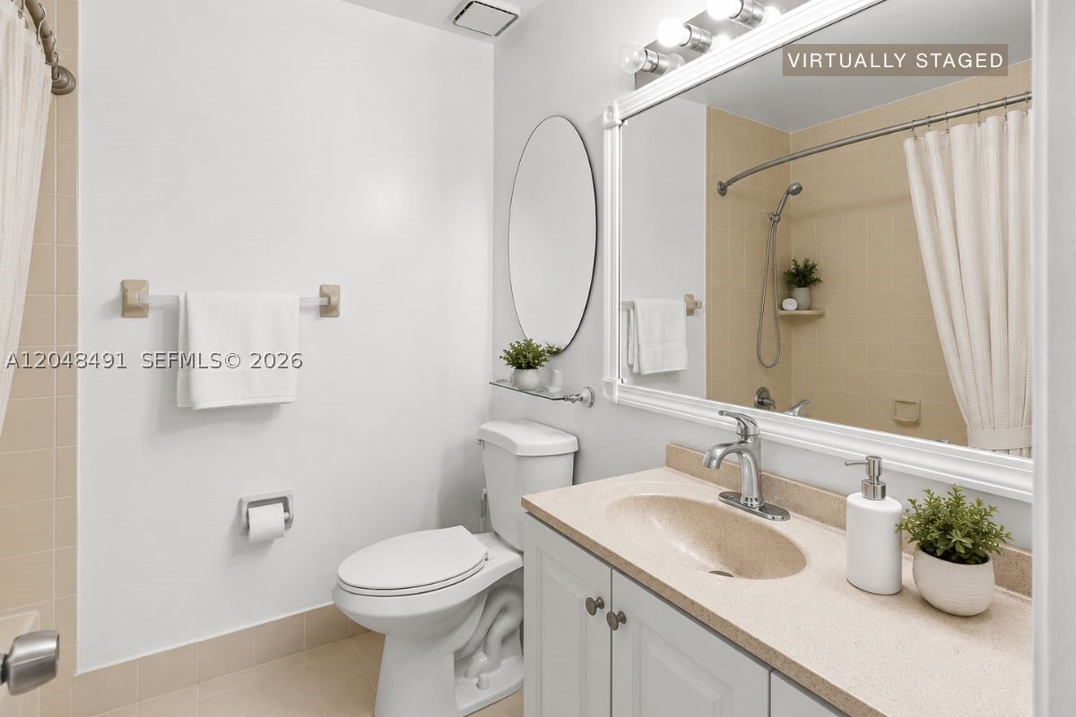 10014 Hammocks Blvd #204-4, Miami FL 33196