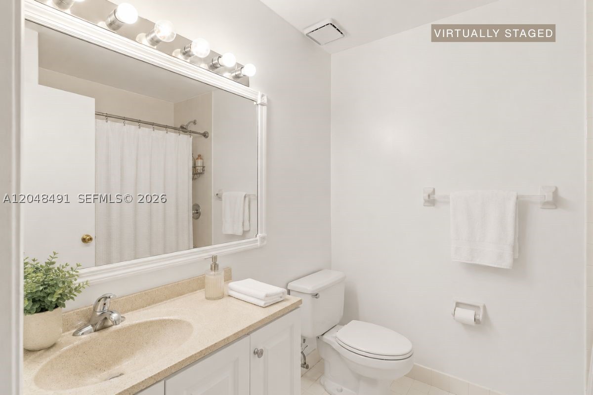 10014 Hammocks Blvd #204-4, Miami FL 33196