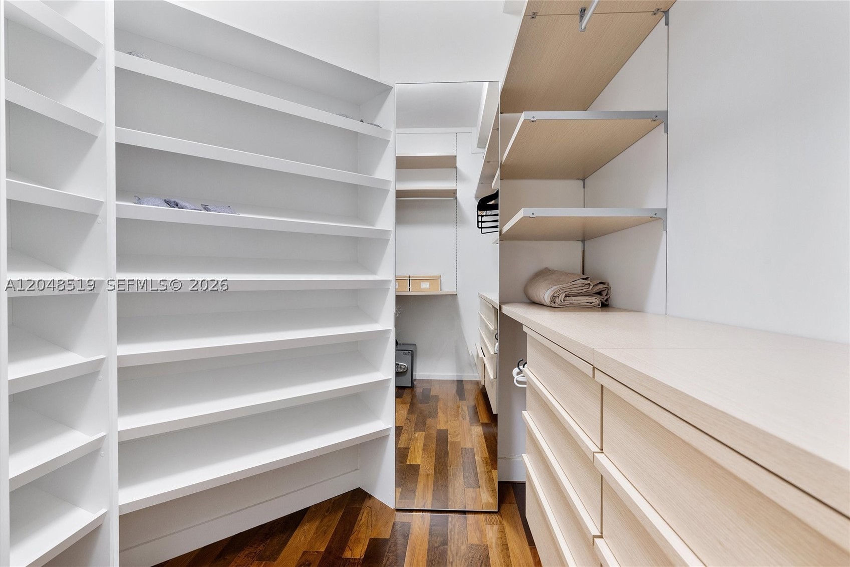 16051 Collins Ave #1102, Sunny Isles Beach FL 33160