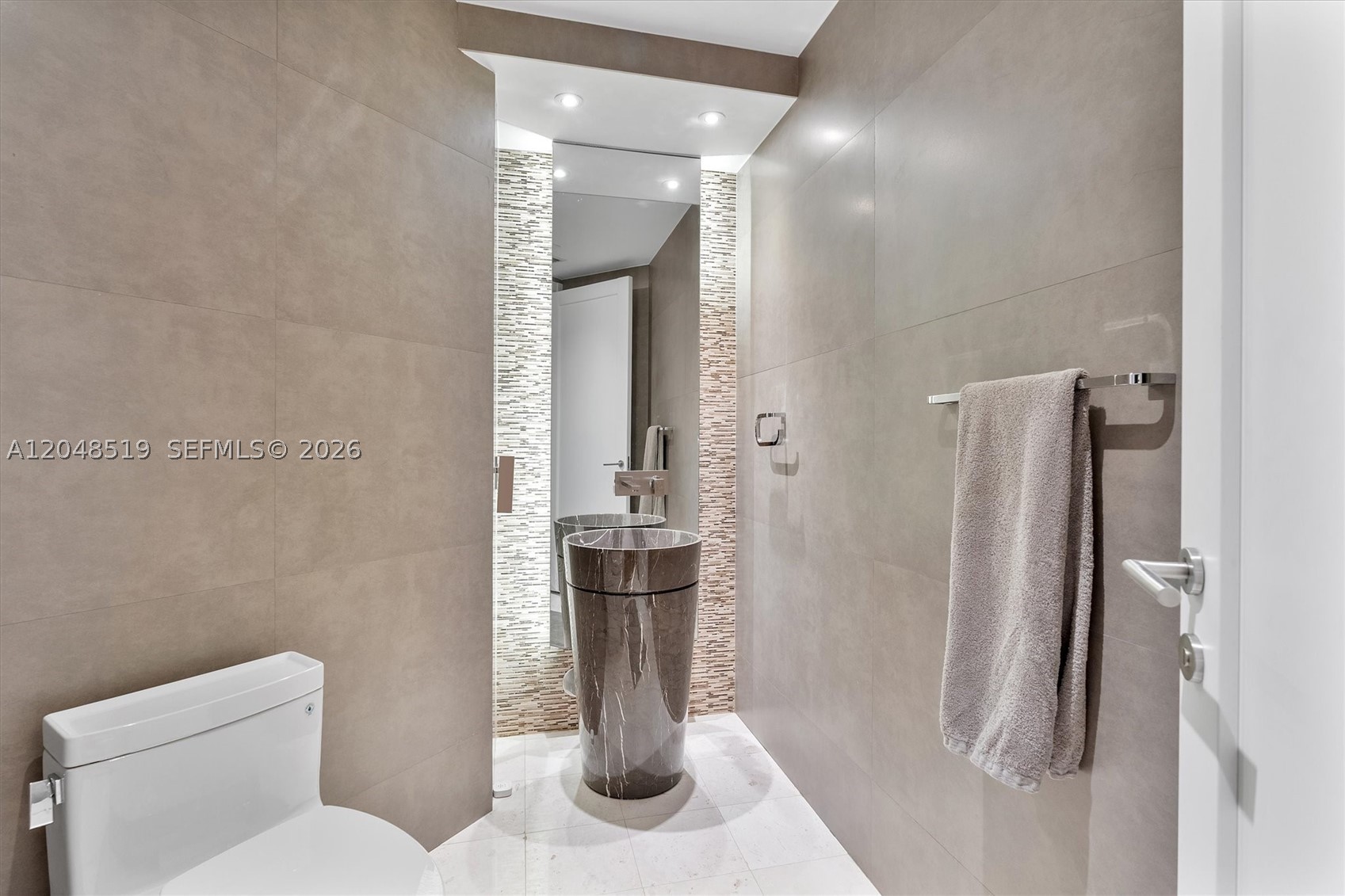 16051 Collins Ave #1102, Sunny Isles Beach FL 33160