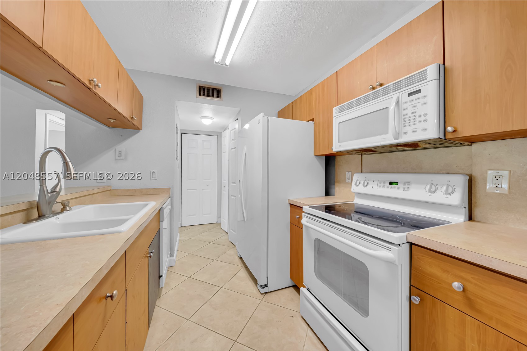 15770 SW 106th Ter #106, Miami FL 33196