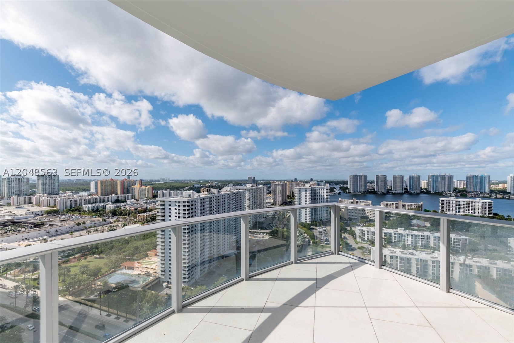 17475 Collins Ave #2003, Sunny Isles Beach FL 33160
