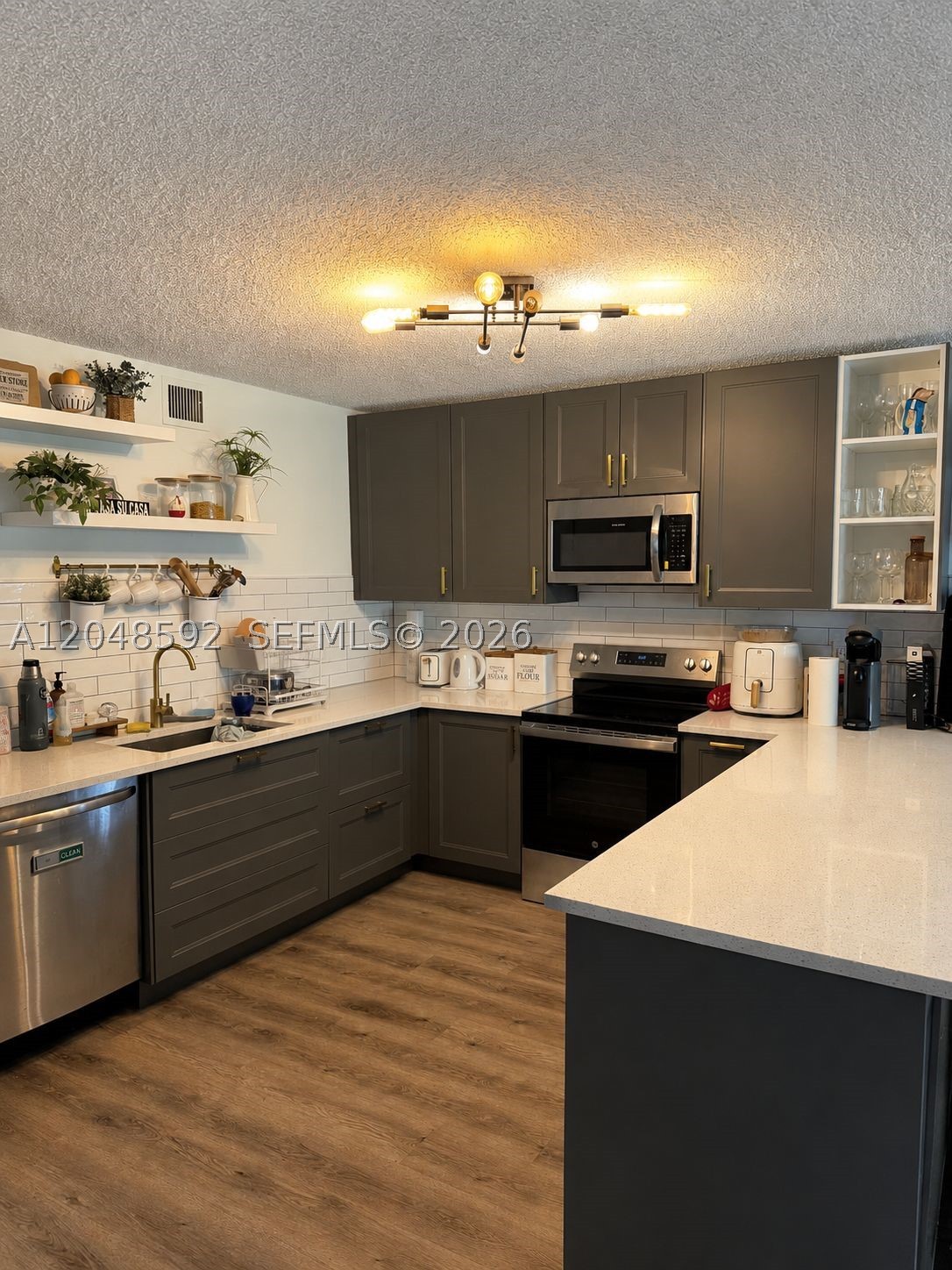 16171 Blatt Blvd #412, Weston FL 33326
