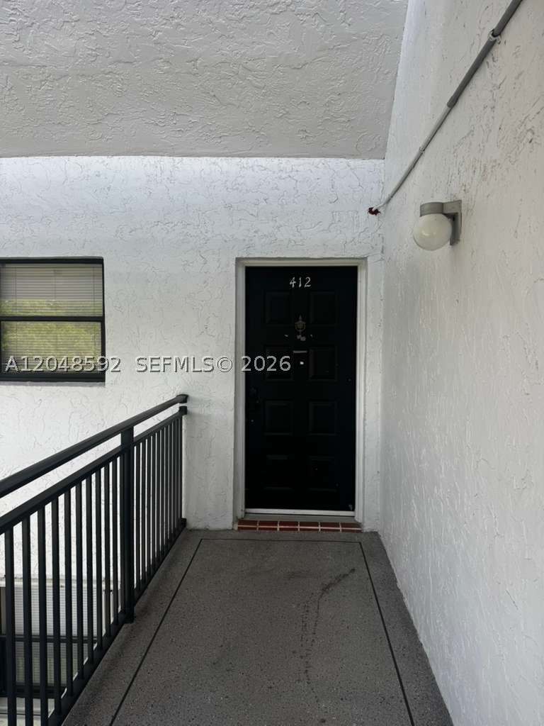 16171 Blatt Blvd #412, Weston FL 33326