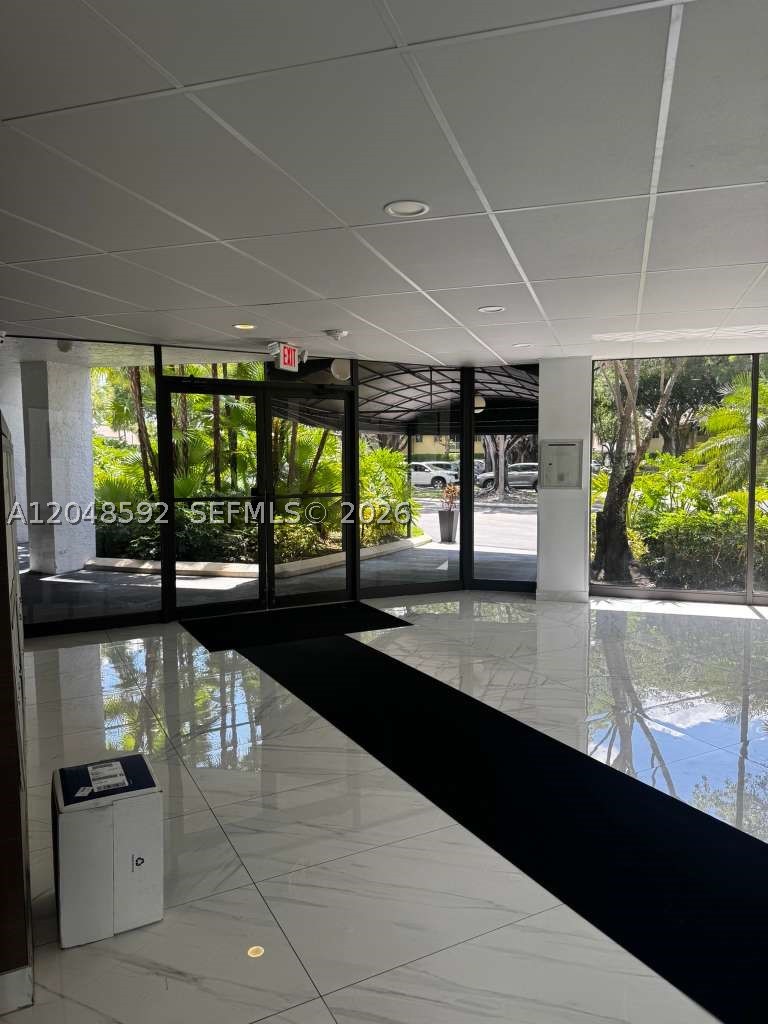 16171 Blatt Blvd #412, Weston FL 33326