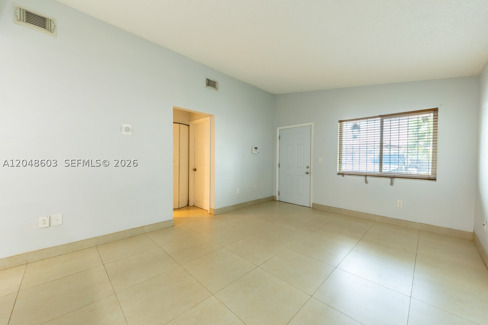 2610 W 65th St #2610, Hialeah FL 33016