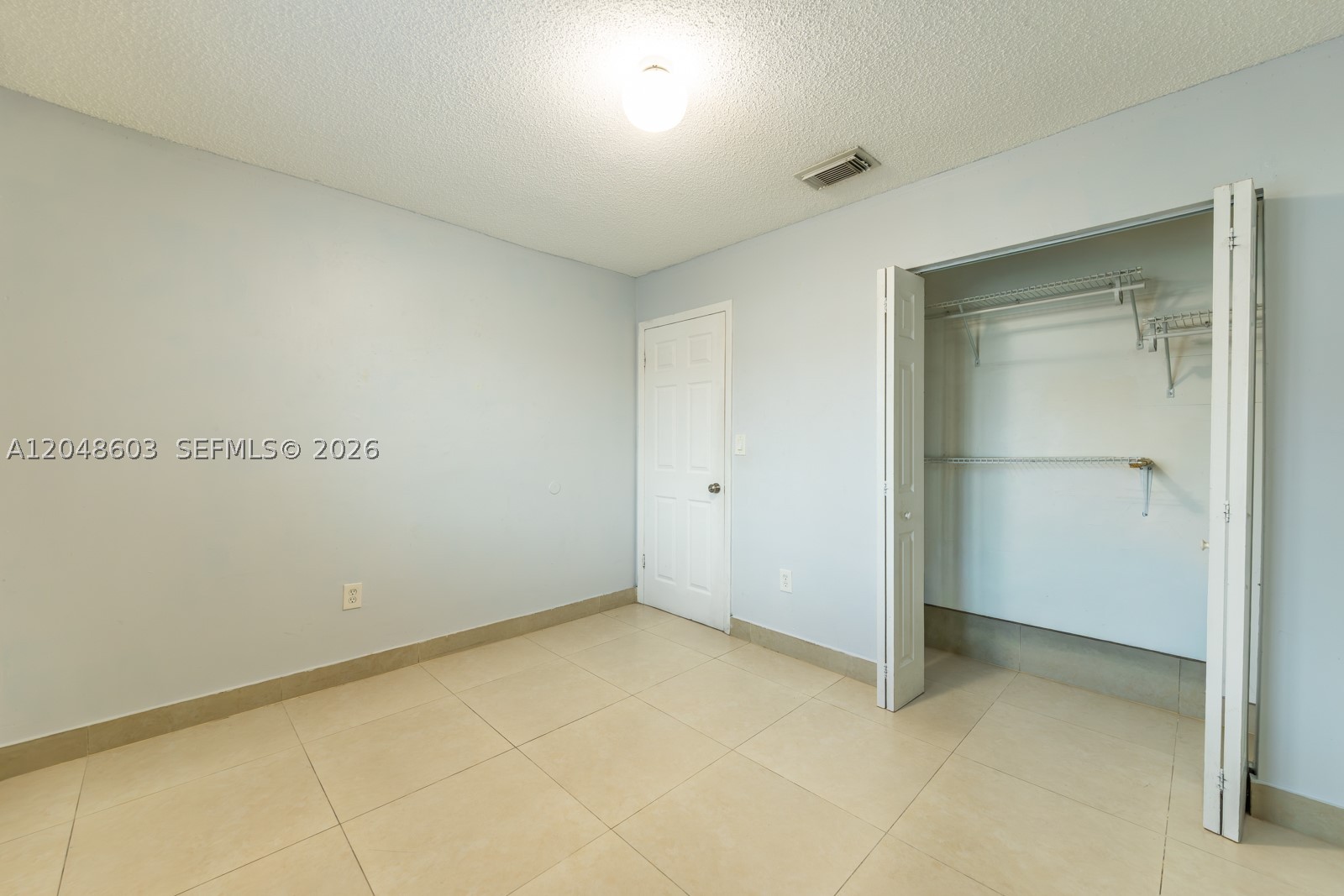 2610 W 65th St #2610, Hialeah FL 33016