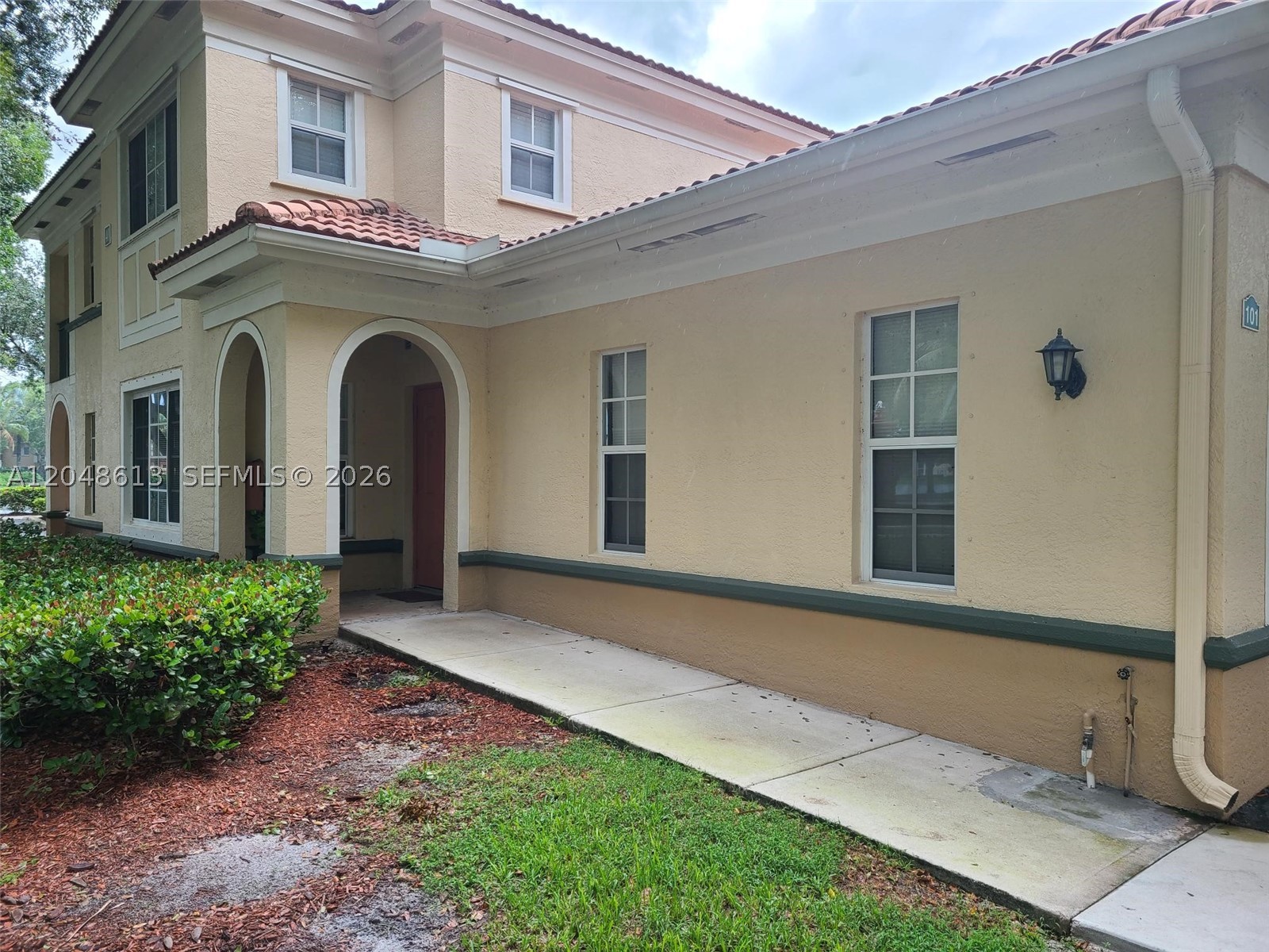 2541 Centergate Dr #101, Miramar FL 33025