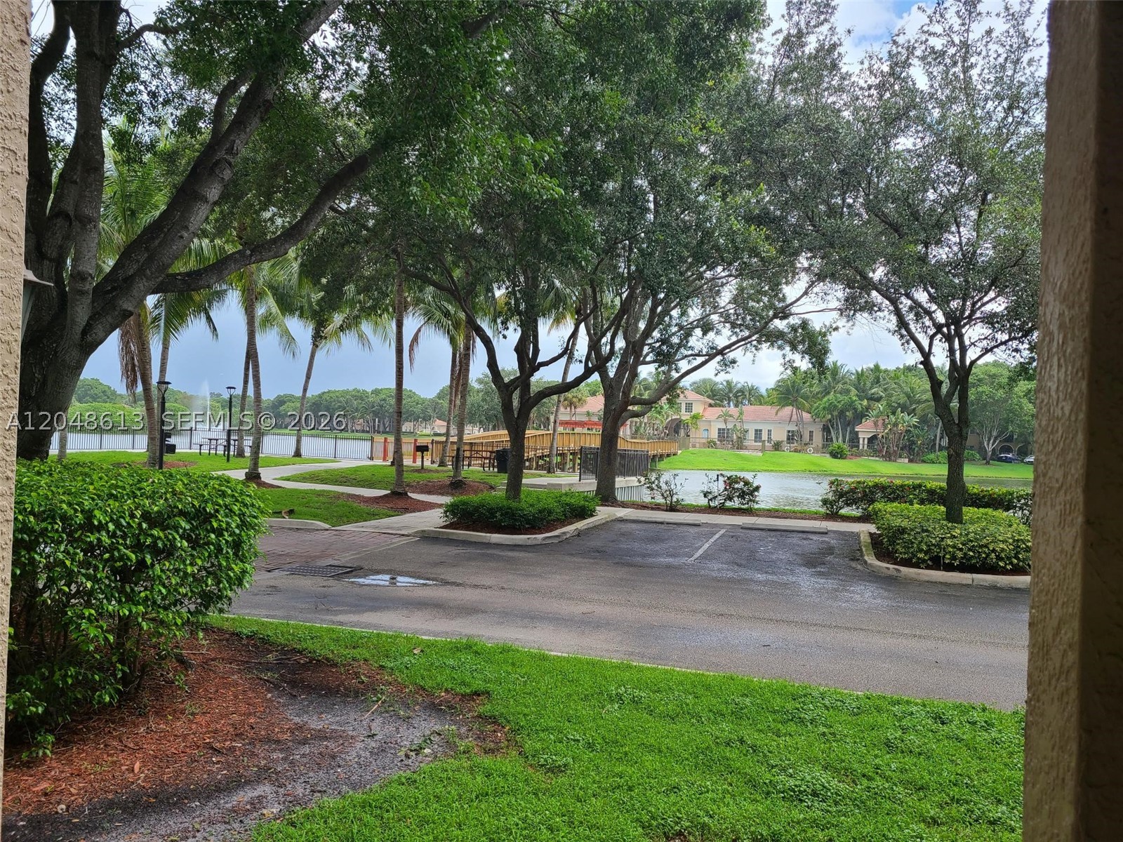 2541 Centergate Dr #101, Miramar FL 33025