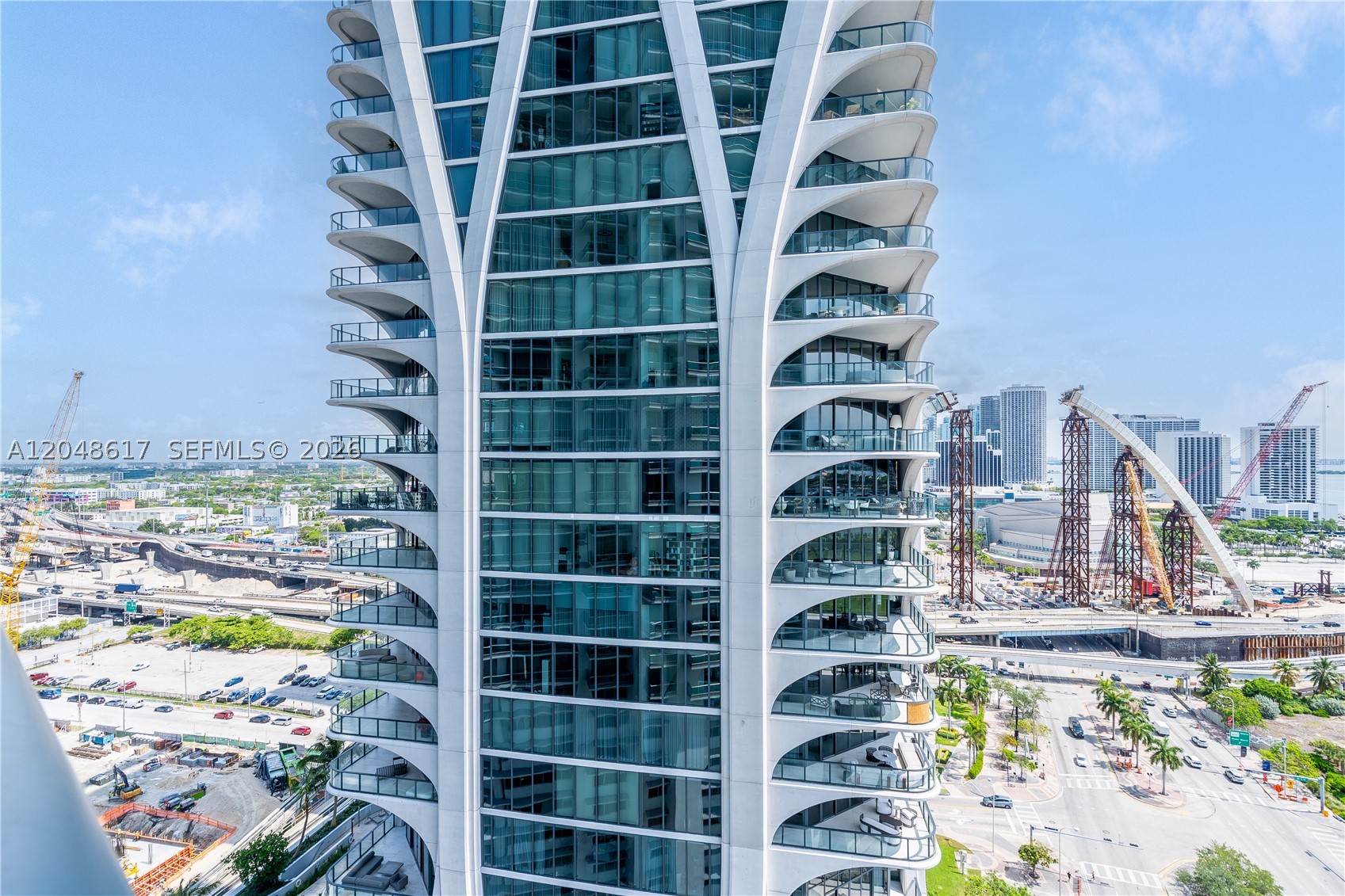 900 Biscayne Blvd #2408, Miami FL 33132