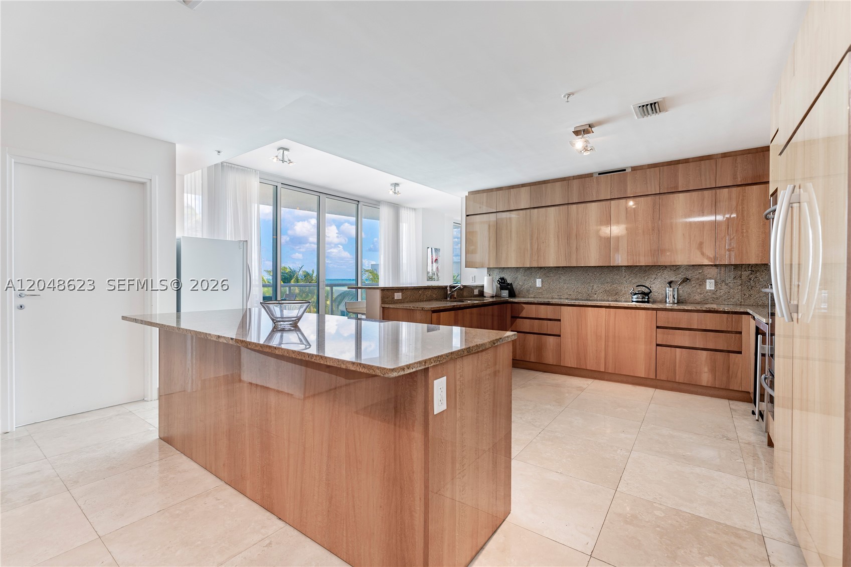 50 S Pointe Dr #701, Miami Beach FL 33139