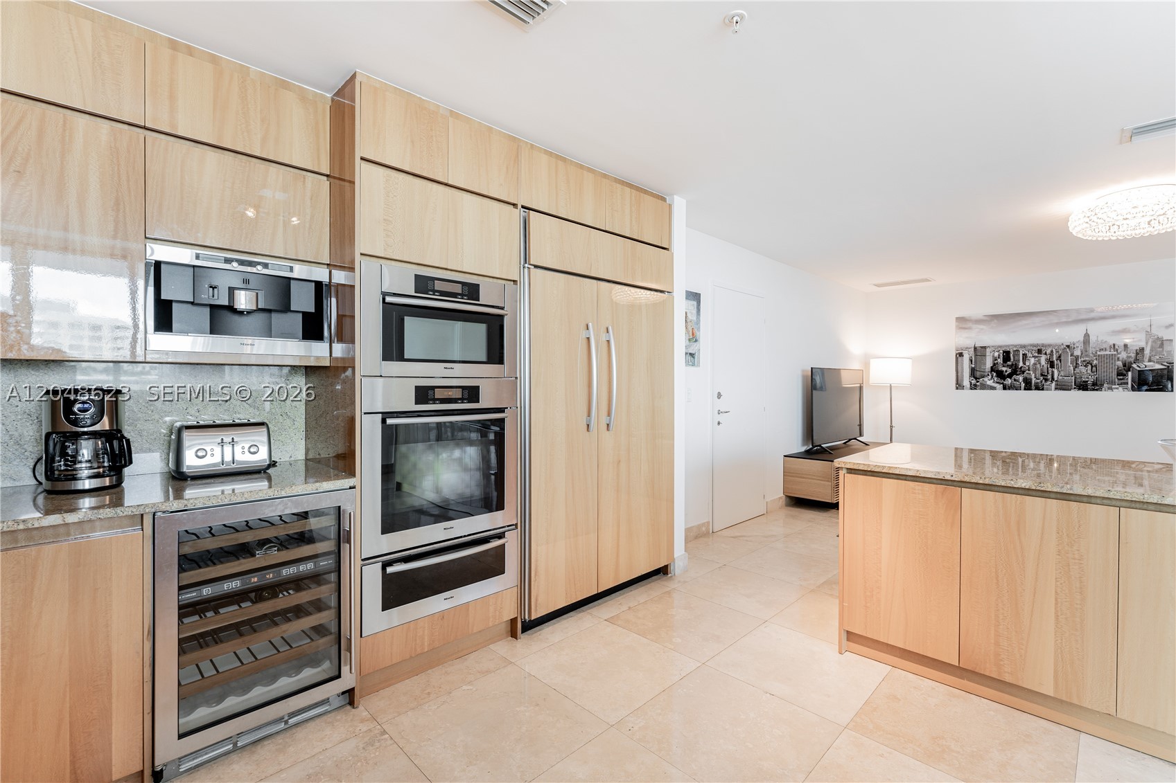 50 S Pointe Dr #701, Miami Beach FL 33139