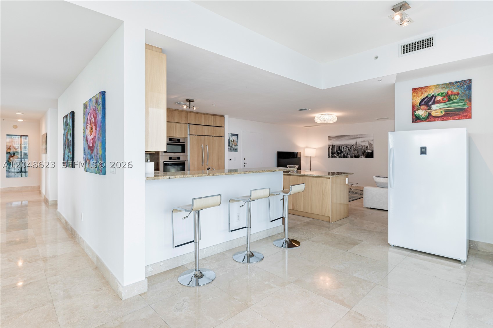 50 S Pointe Dr #701, Miami Beach FL 33139