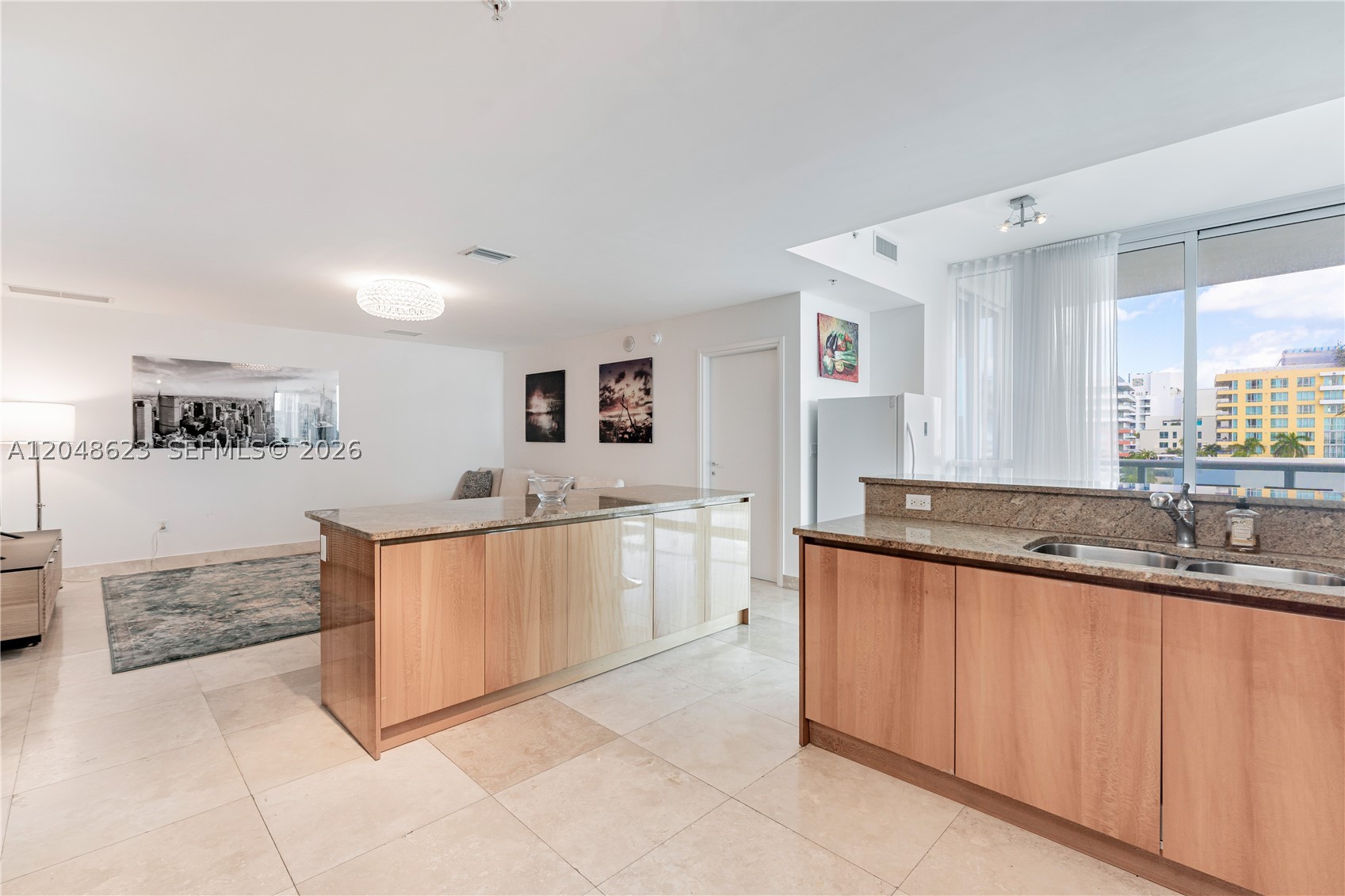 50 S Pointe Dr #701, Miami Beach FL 33139