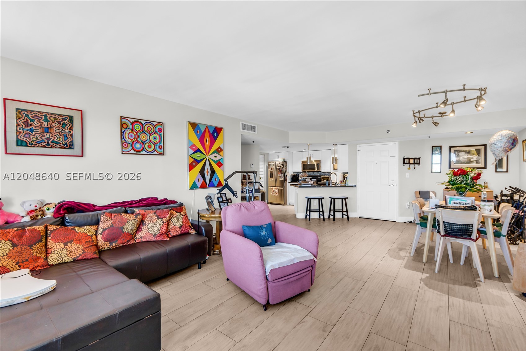 2351 Douglas Rd #1101, Miami FL 33145