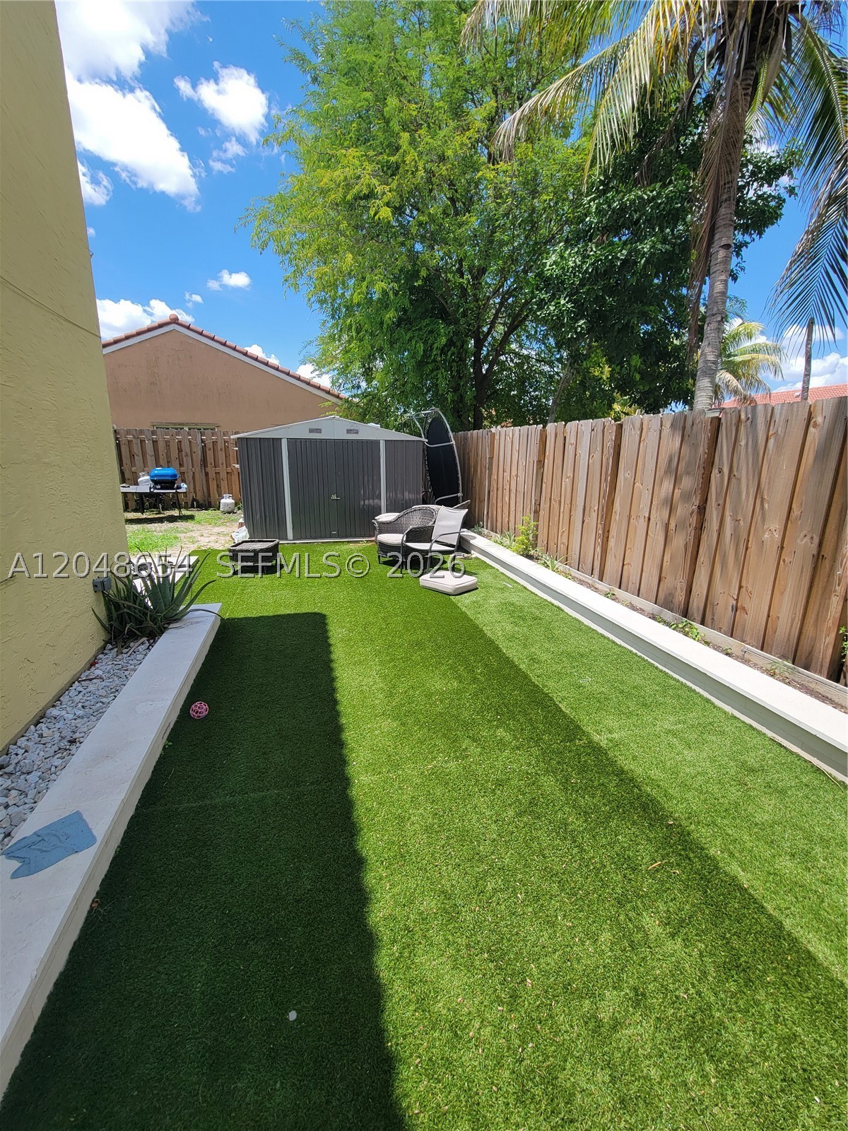 6606 Saltaire Ter, Margate FL 33063