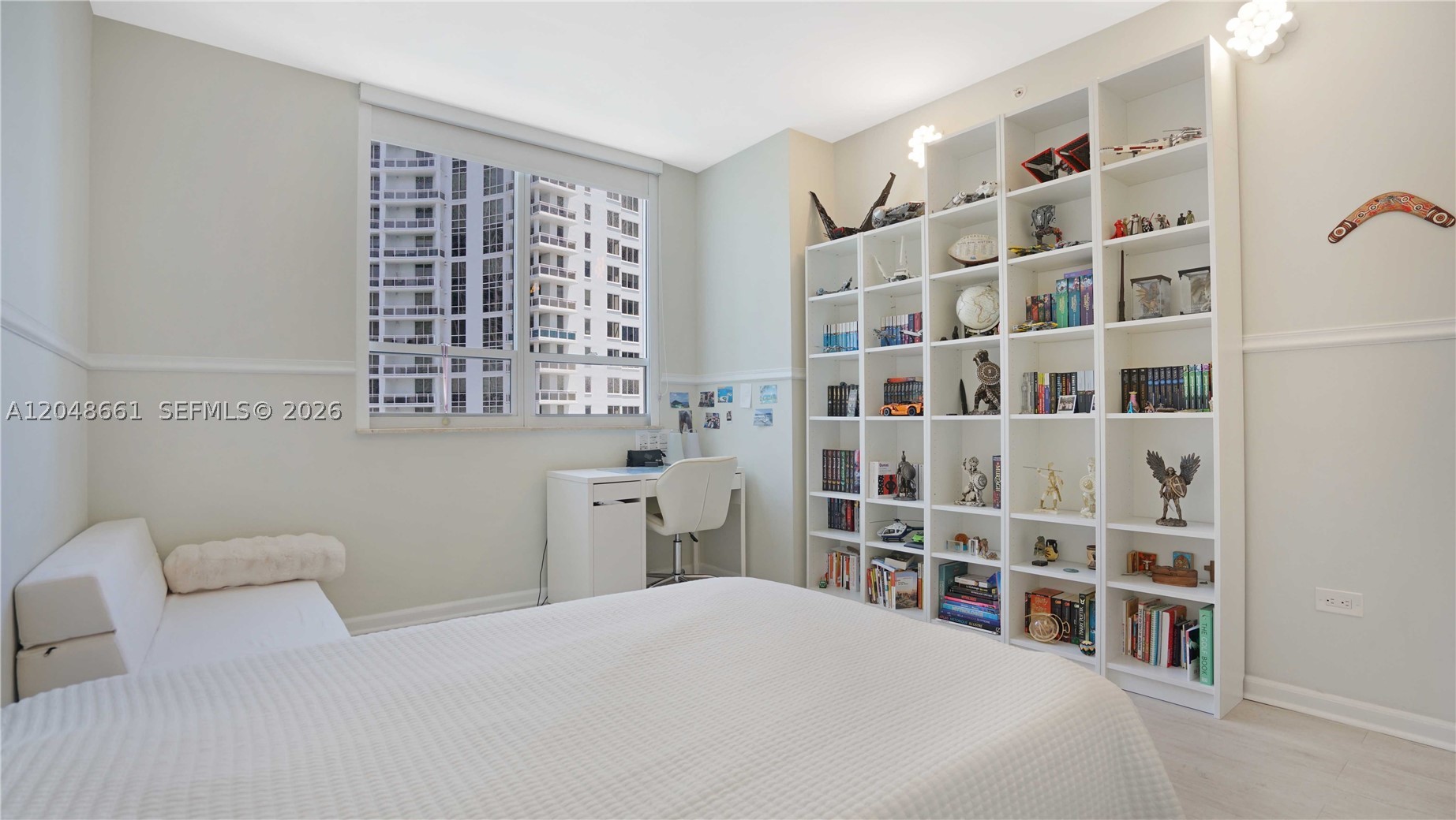 801 Brickell Key Blvd #2210, Miami FL 33131