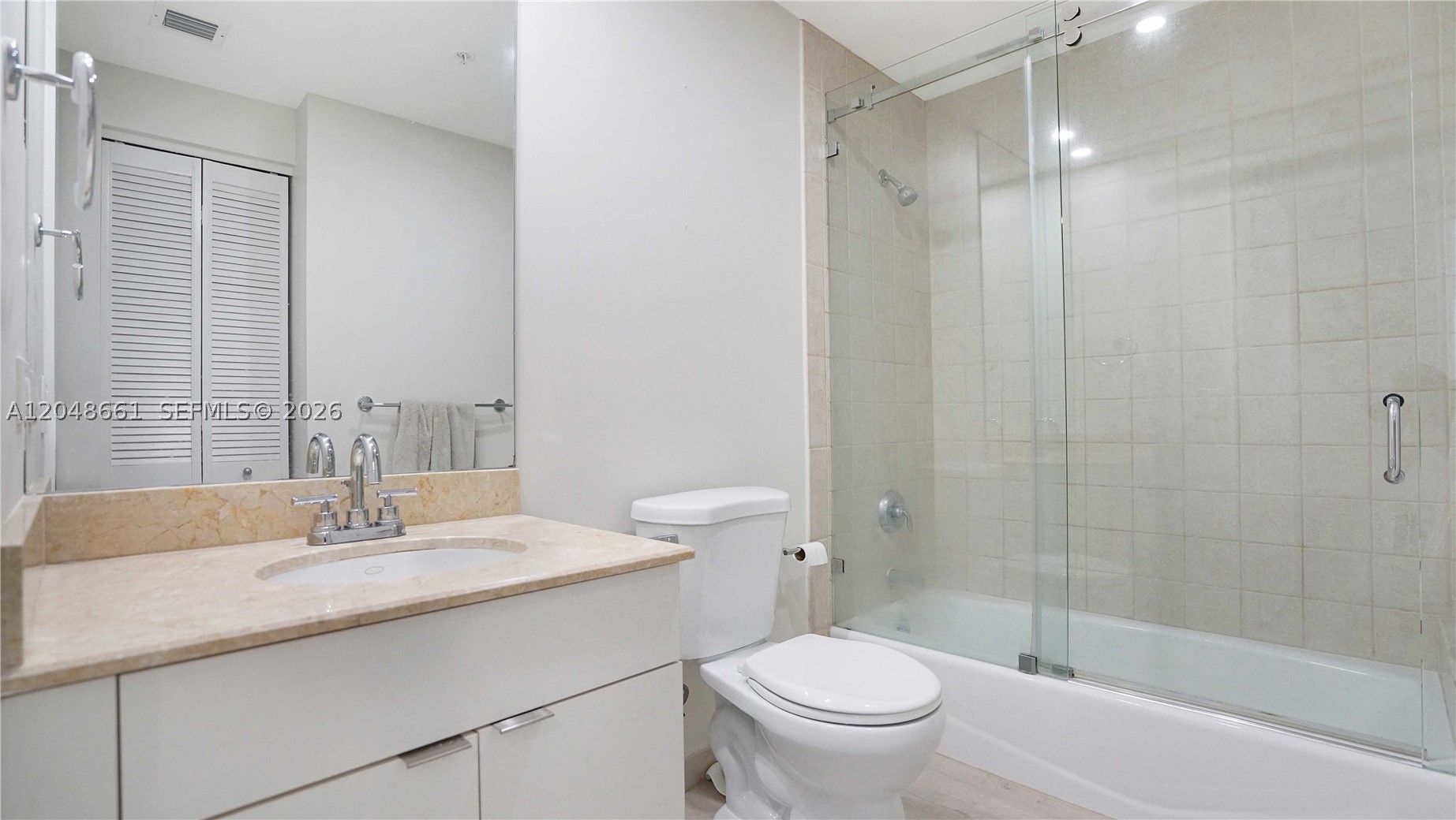801 Brickell Key Blvd #2210, Miami FL 33131