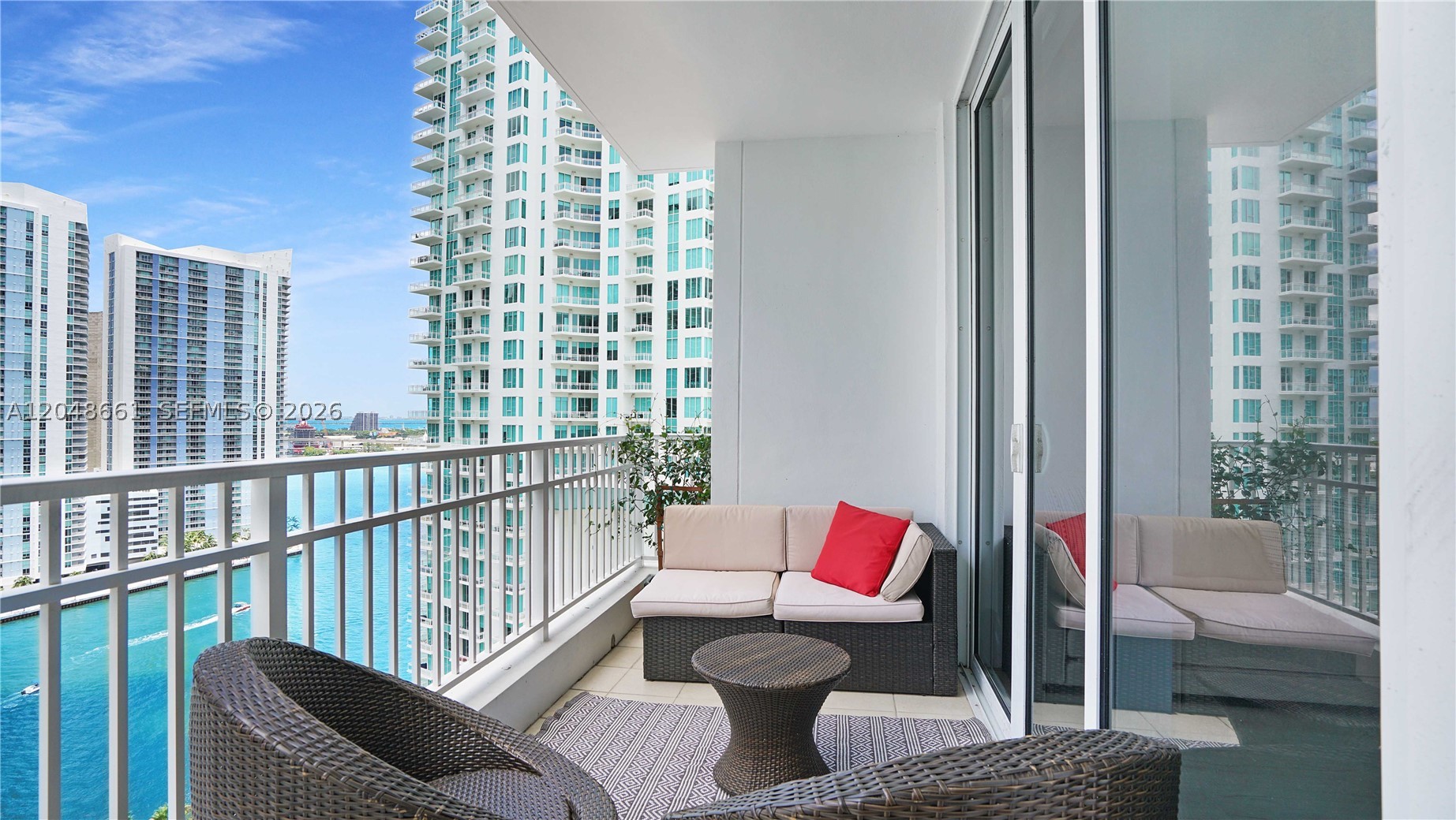 801 Brickell Key Blvd #2210, Miami FL 33131